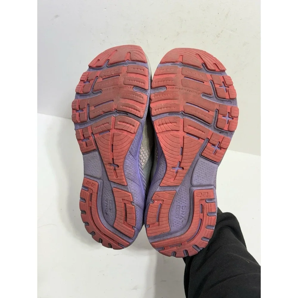 Brooks Adrenaline GTS 22 Womens Shoes Size 10 Purple Gray Running Gym Sneakers